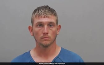 Мужчина из США сказал своим сыновьям, что они "самые лучшие мальчики на свете", прежде чем убить их.