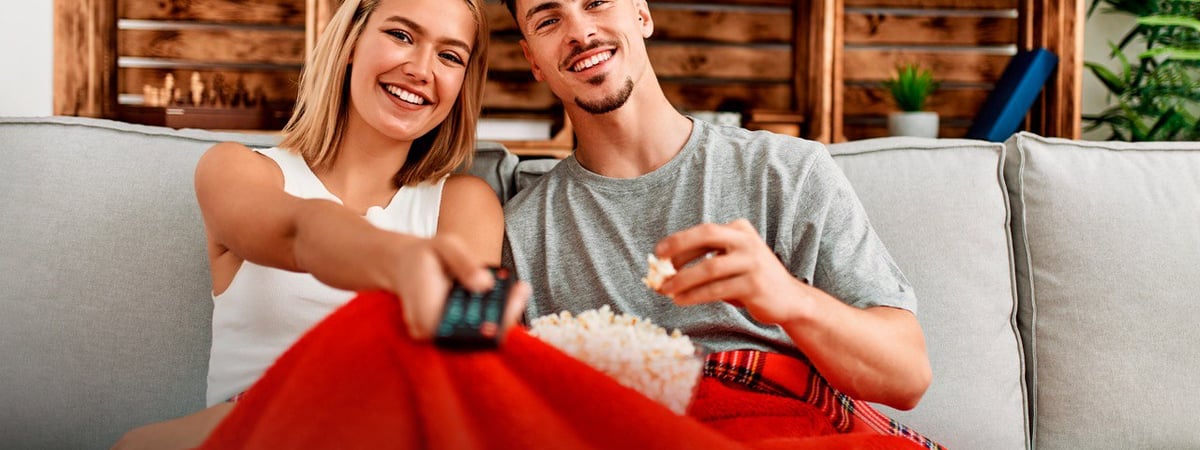 Самый романтичный текст дня: вместе с МТС ТВ вспомнили трогательные истории любви со съемочной площадки