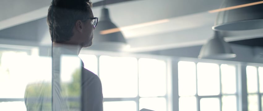 Всемирно известную компанию Nestle обвиняют в продаже воды с фекальными бактериями под видом минералки. И это на протяжении долгих лет