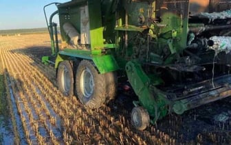 Пресс-подборщик загорелся в Пружанском районе