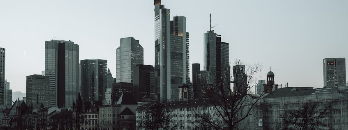 Немецкие власти остановили продажу стейблкоина USDe