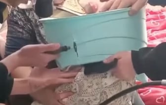Необычный случай в Беларуси: ребёнок застрял в горшке