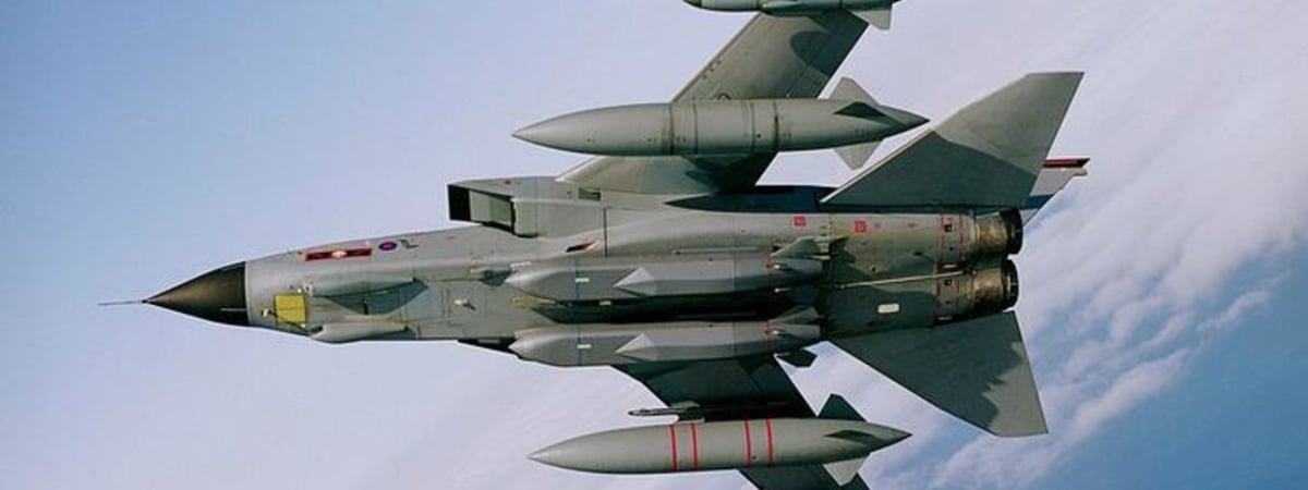 The Guardian: Великобритания разрешит Украине бить ракетами Storm Shadow по целям в России. Ограничения могут снять и США