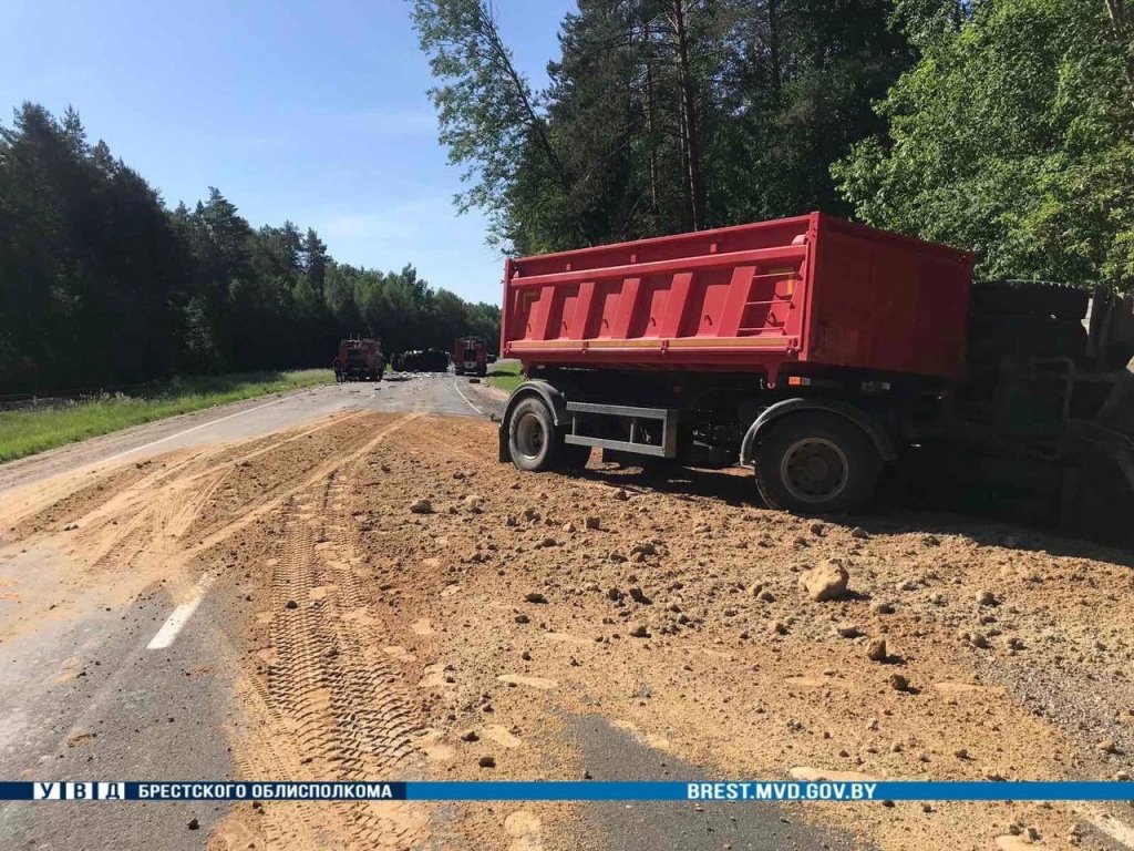 Серьезное лобовое ДТП произошло в Березовском районе