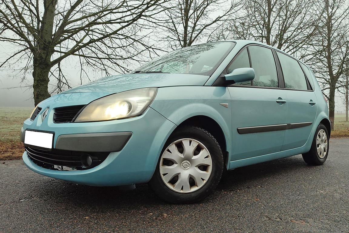 Белорус рассказал, сколько потратил на машину Renault Scenic за 4 года