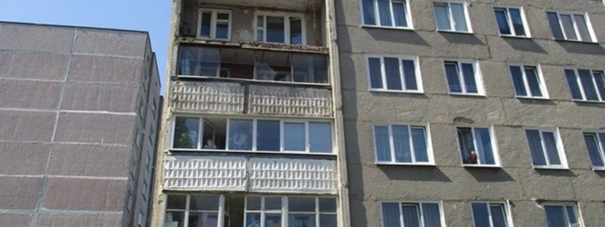 В ЖКХ рассказали, можно ли из балкона сделать кухню или комнату