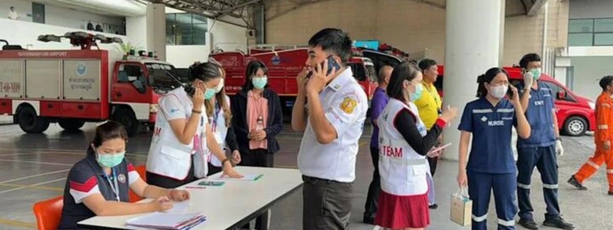 На борту самолета Лондон — Сингапур погиб человек, еще 30 получили травмы из-за сильной турбулентности