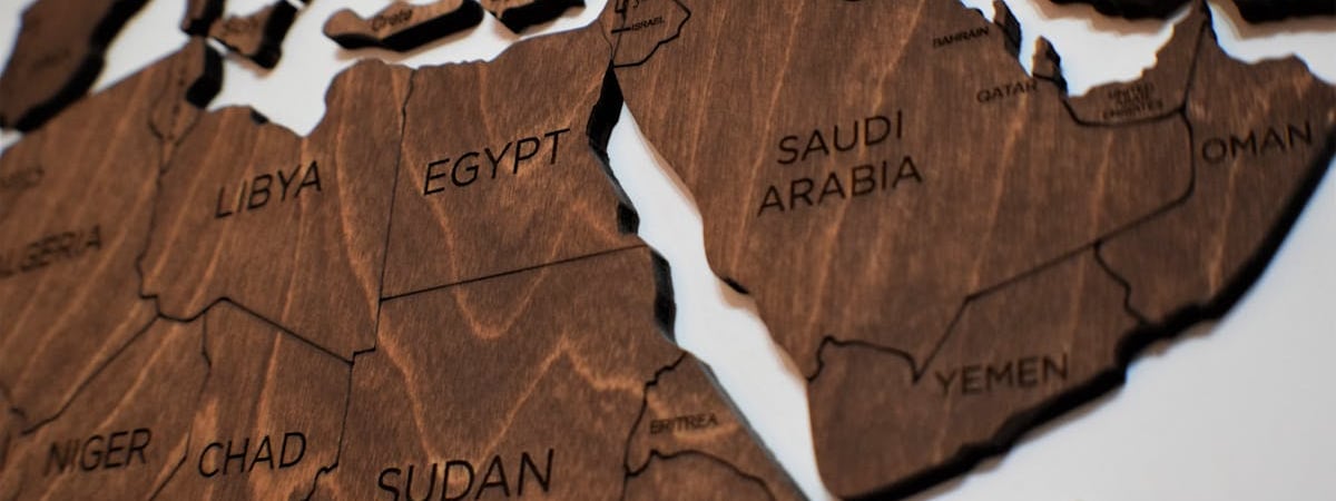 ОПЕК+ продлевает до конца декабря сокращение добычи нефти на 2,2 млн б/с