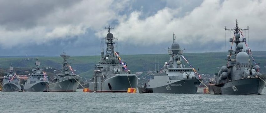 Черноморский флот передислоцировался из Севастополя из-за ВСУ - Рогозин