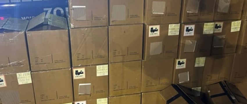 Более 12 000 электронных сигарет без документов изъяты у белоруса в Германии