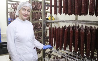 Очереди в магазинах — лучшая похвала. Как делают популярную обуховскую колбасу