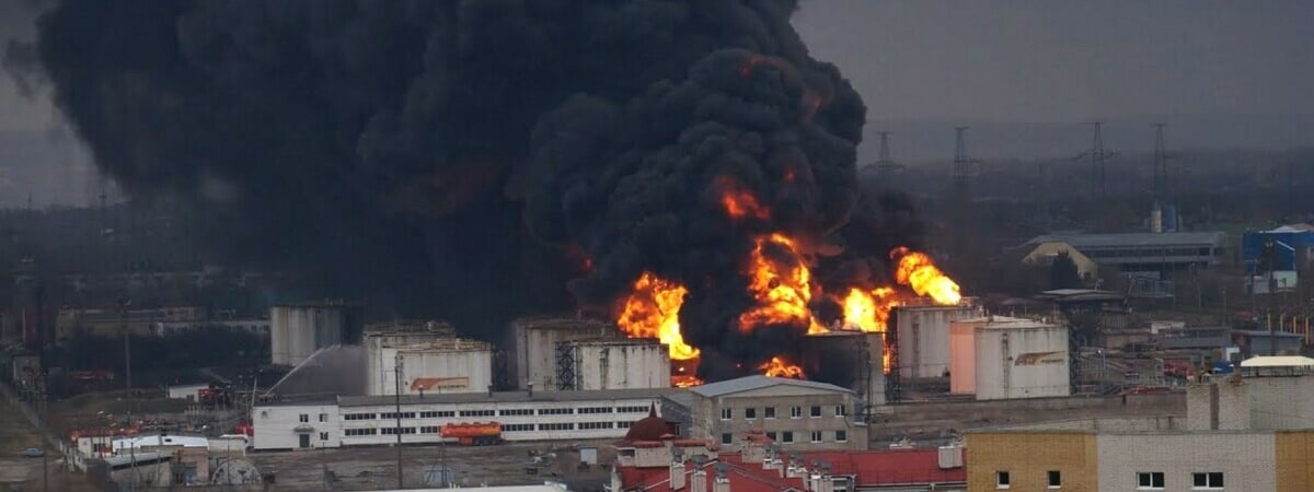 Российские отряды, воюющие за Украину, предупредили жителей Белгорода и Курска об ударах