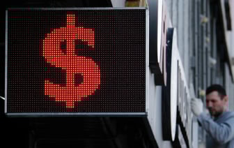 В Беларуси подешевели все иностранные валюты. На какой отметке застыл курс доллара?