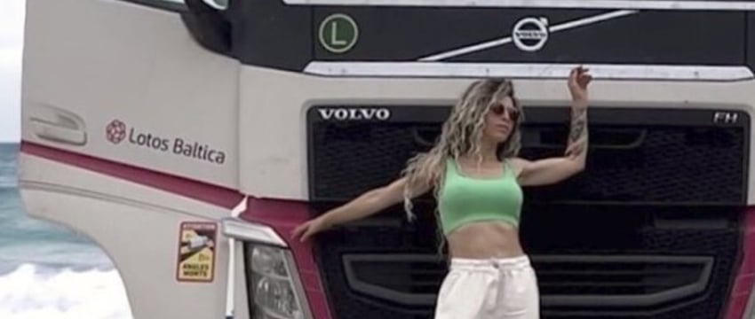 Фитоняшка за рулём фуры. Белоруска три года дальнобоит по Европе, занимается спортом и... не теряет груз!