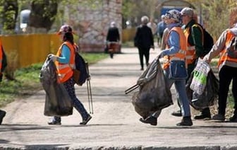 Bild: обязательные общественные работы для беженцев вводят в Германии