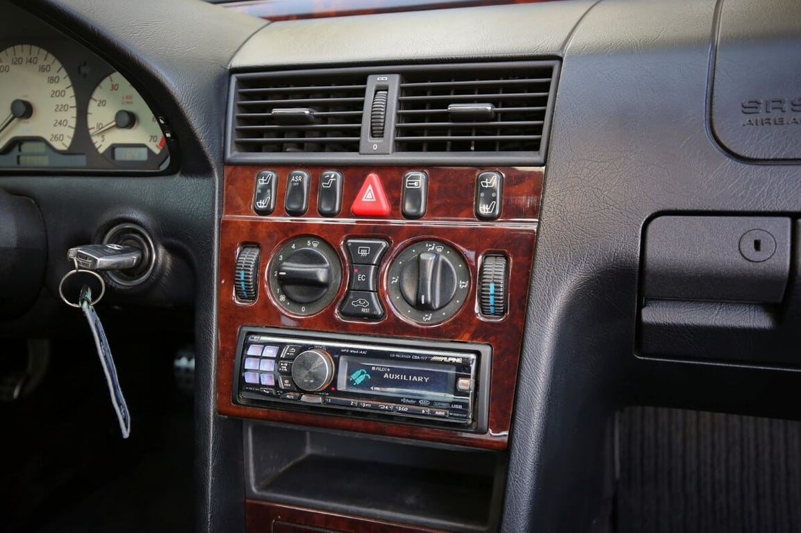 Mercedes