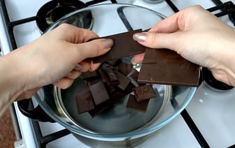 Как превратить горькую шоколадку в молочную? Простой рецепт — Полезно