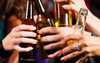 Подростки в Беларуси: 47 протоколов и две уголовки