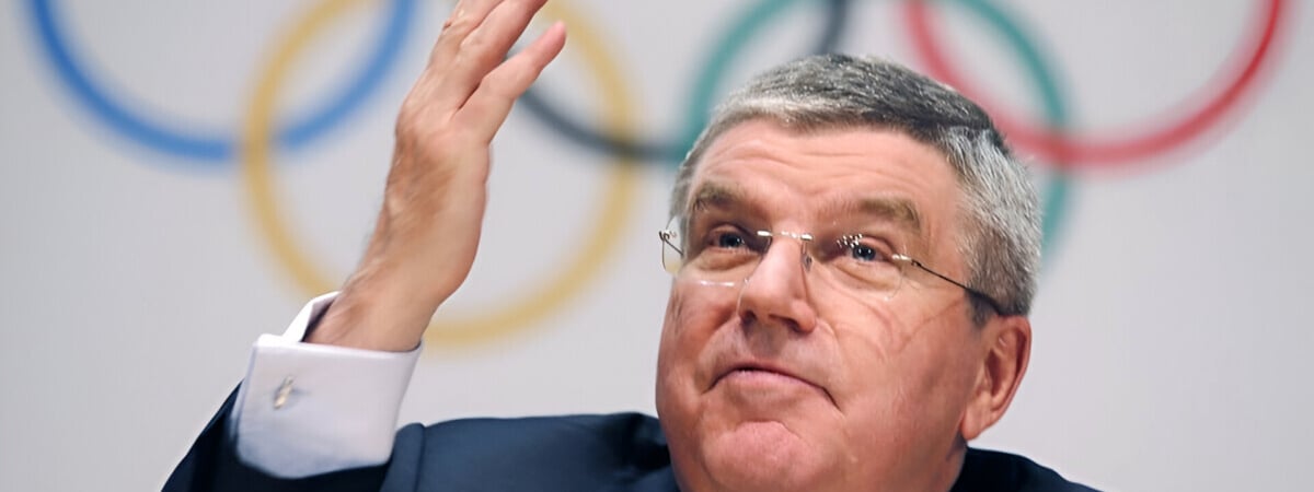 Бах призвал допустить белорусских спортсменов к международным соревнованиям