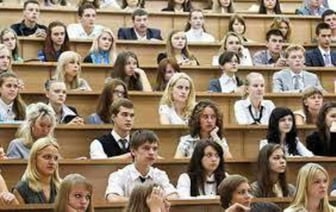 Запретят учиться за границей? Как Лукашенко "встряхнет вузы"