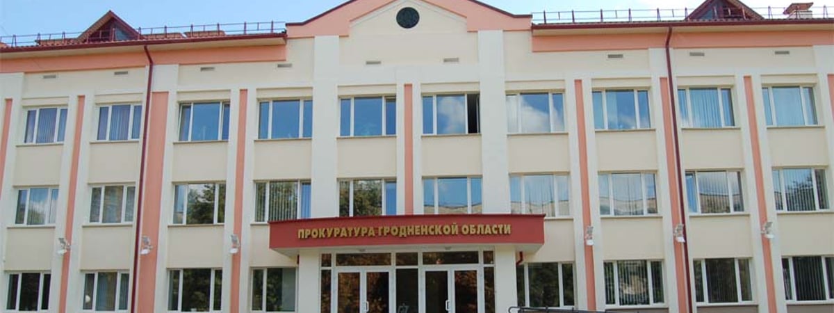 В Новогрудке мужчина разговаривал сам с собой, не принимал лекарства и не готовил еду — на помощь человеку пришла прокуратура