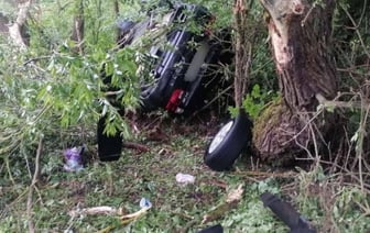 Авария на Брестчине: 17-летний водитель и трое пассажиров в больнице