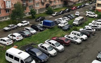 Парковка в Минске: почему минчане предпочитают дворы