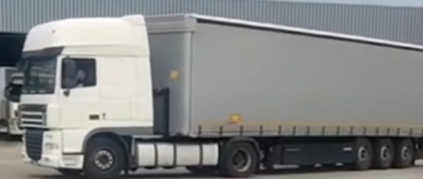 Две белоруски могут сесть на 10 лет за контрабанду яблок