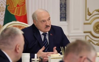 Лукашенко потребовал истинной демократии в Беларуси