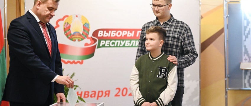 Выборы-2025. Дмитрий Черняков проголосовал за кандидата, который умеет держать слово