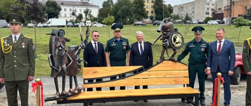 В Бресте на Набережной появился новый арт-объект