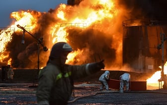 России грозит дефицит топлива? Экономист рассказал, почему украинцы бьют по нефтебазам в РФ — Мнение