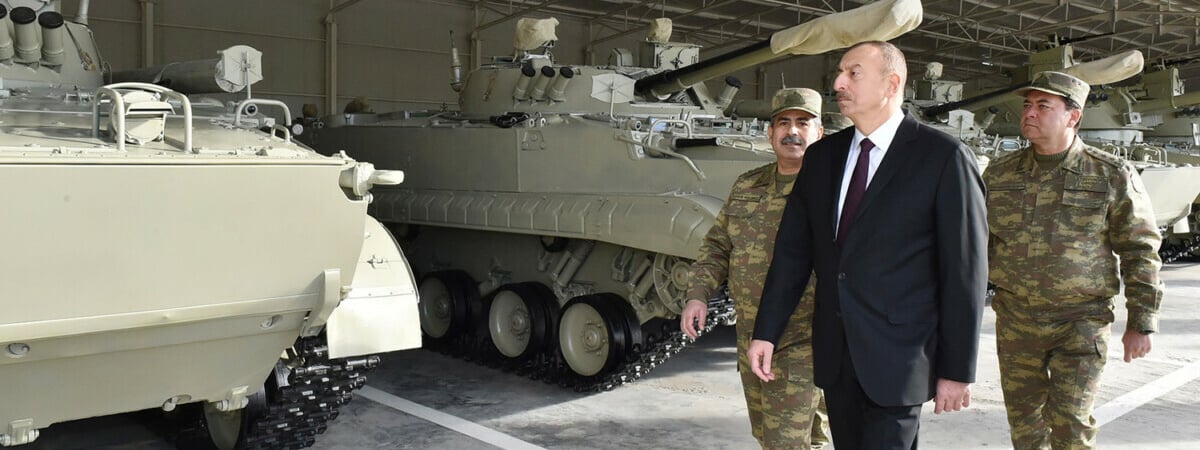 Азербайджан потребовал от Армении передать контроль над четырьмя поселениями