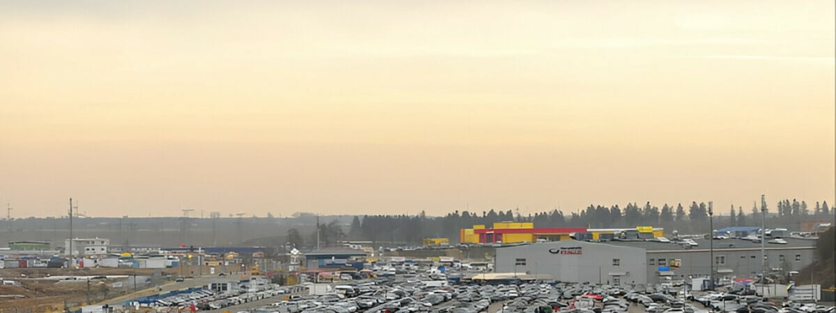 В Минске выставили на продажу легендарный рынок. Сколько просят?