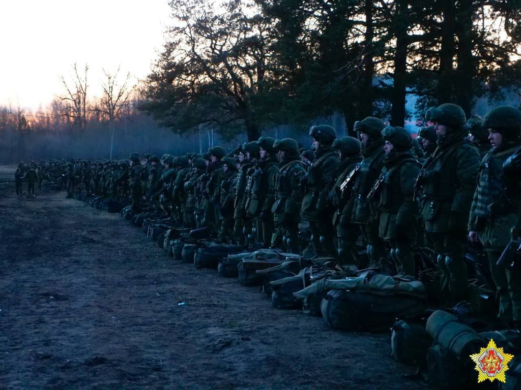 На полигоне под Брестом - стрельбы. Поводов для беспокойства нет