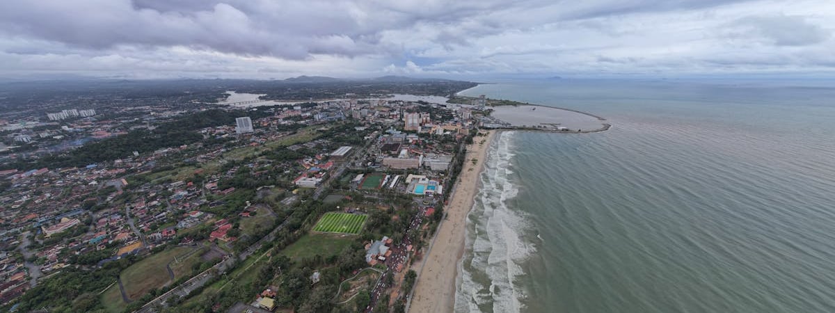 Возле Малайзии организовали самую большую в мире теневую перевалку нефти