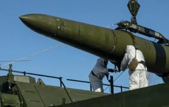 BELPOL: Подписанный договор позволяет отправлять белорусских военных в Украину и размещать ядерное оружие