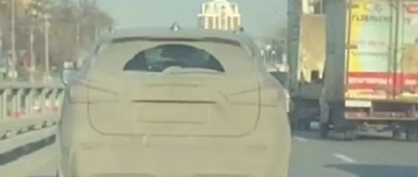 Белорус поехал в Москву и попытался найти в потоке чистый автомобиль