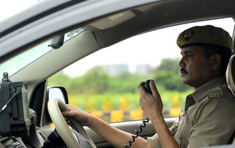 Масштабная операция против сети по переправке мигрантов проходит в Германии