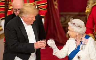 Новая книга раскрывает, что королева Елизавета думала о Дональде Трампе