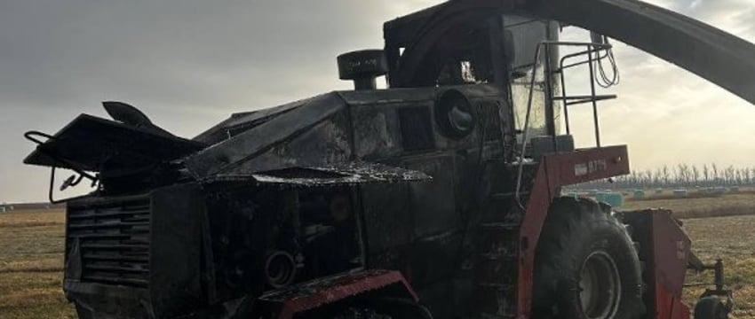 Кормоуборочный комплекс загорелся в Кобринском районе