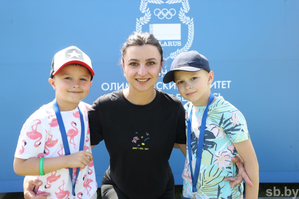 Грандиозно, красиво, зрелищно – фестиваль «Вытокі» собрал в Пружанах тысячи участников