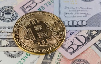 ФРС США впервые за 4 года снизила процентные ставки