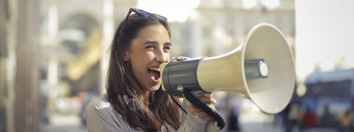 Белорусская женщина показала эффективный способ борьбы с тли и муравьями