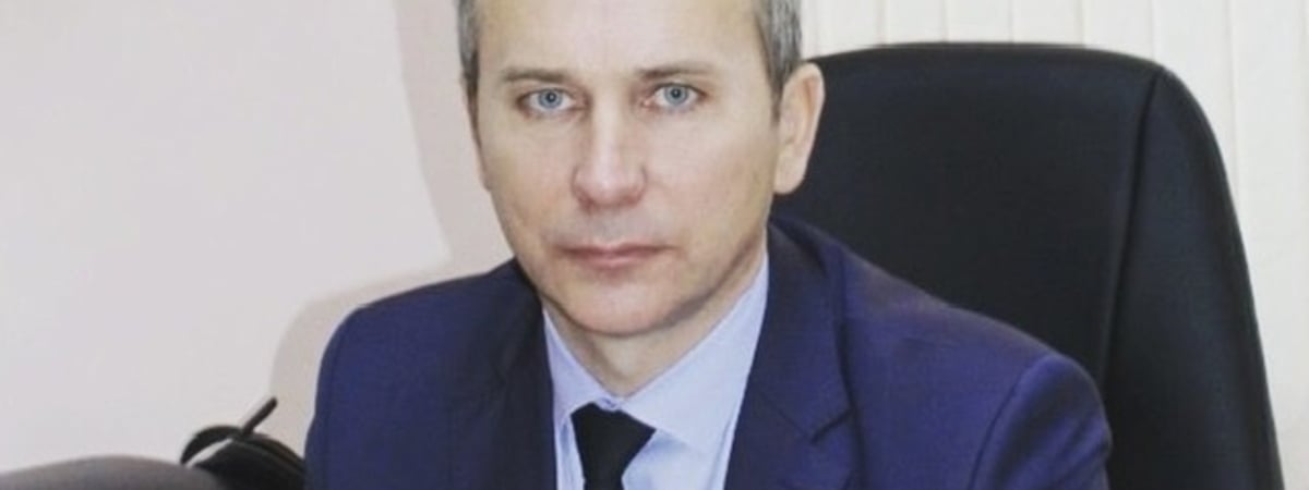 «Глава государства потрясающий». Дядя пропагандиста Азаренка идет в депутаты