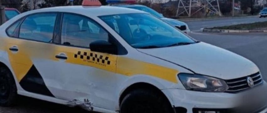 В Бресте 21-летний водитель такси попал в ДТП. Подробности