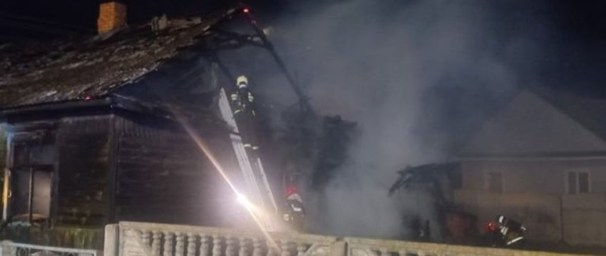 В Барановичах на пожаре погибли два человека