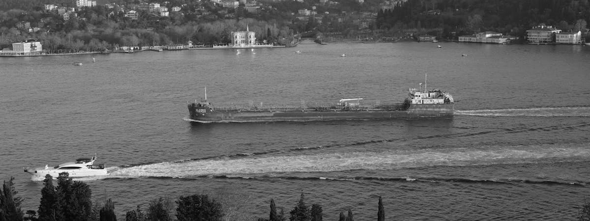 Грузоперевозки по Среднему коридору выросли более чем наполовину