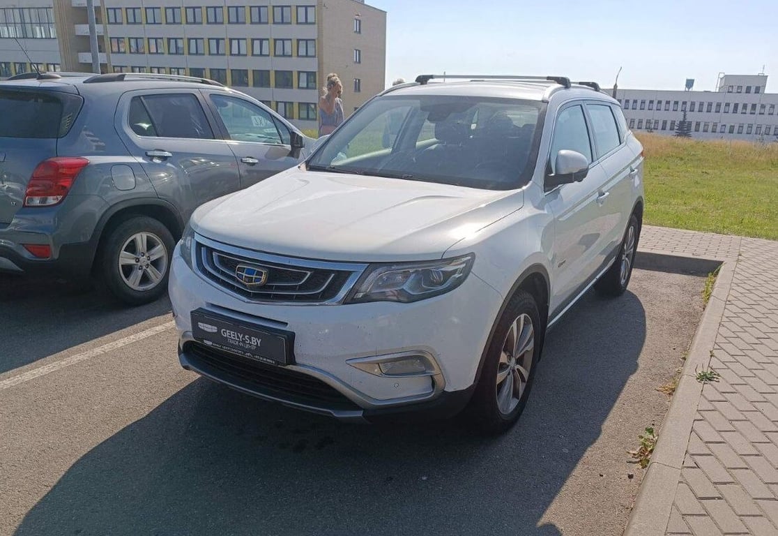 Белорус купил у дилера Geely Atlas с пробегом 156 тыс. км, а на деле оказалось почти 230 тысяч! Как так вышло?