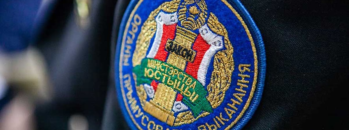 В Волковысском районе мужчина работал трактористом, а ему ограничили право управления транспортом — в дело вмешалась прокуратура